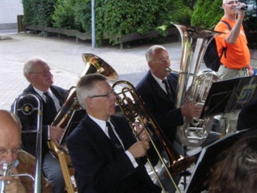 2012 Nijmeegse Vierdaagse in Alverna en Ottersum (8)